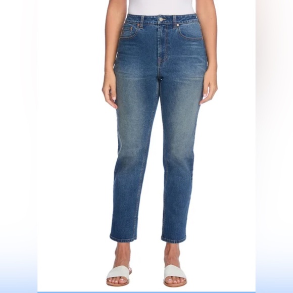 Frye Women's Crop Jean - Picture 1 of 9